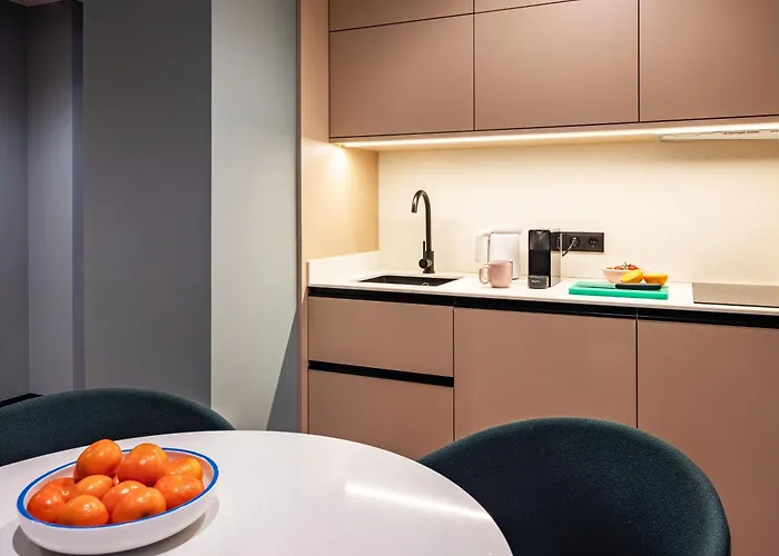 Numa Anjos Aparthotel 4*