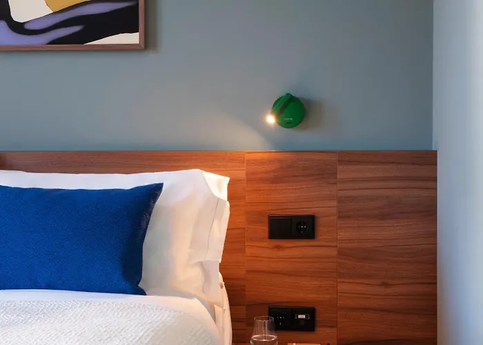 Aparthotel Numa Anjos