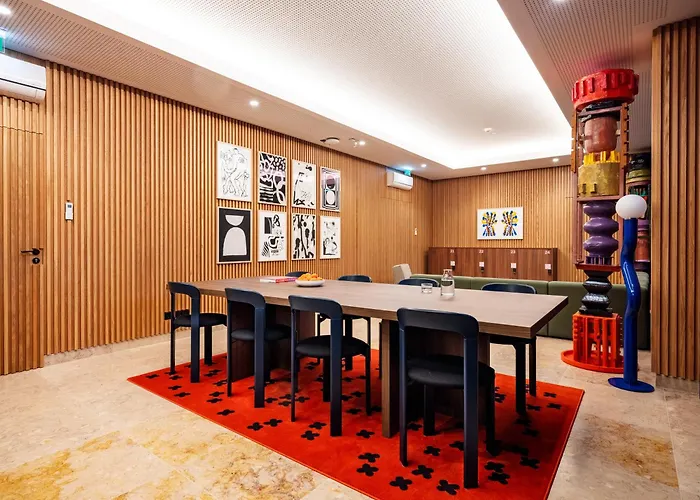 Aparthotel Numa Anjos