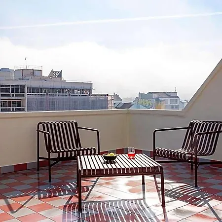 Numa Anjos Aparthotel 4*