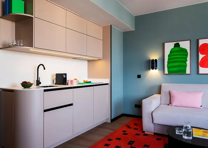 Numa Anjos Aparthotel 4*