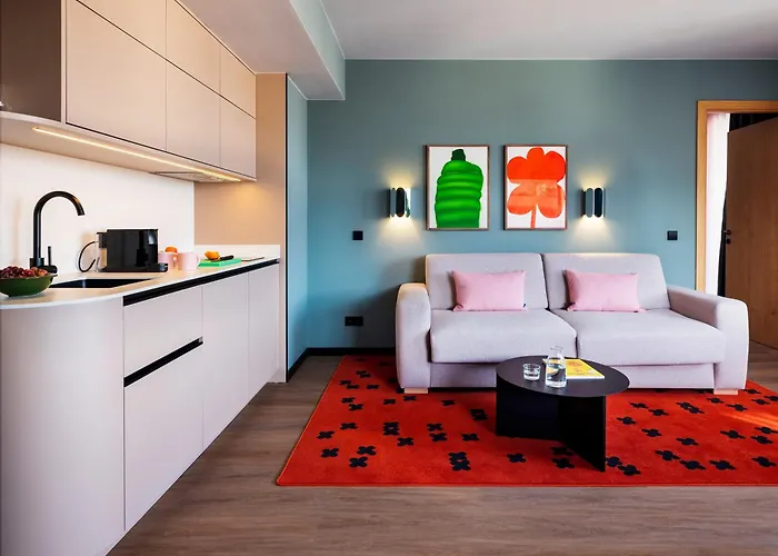 Numa Anjos Aparthotel 4*