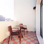 Hotel apartamentowy Numa Anjos